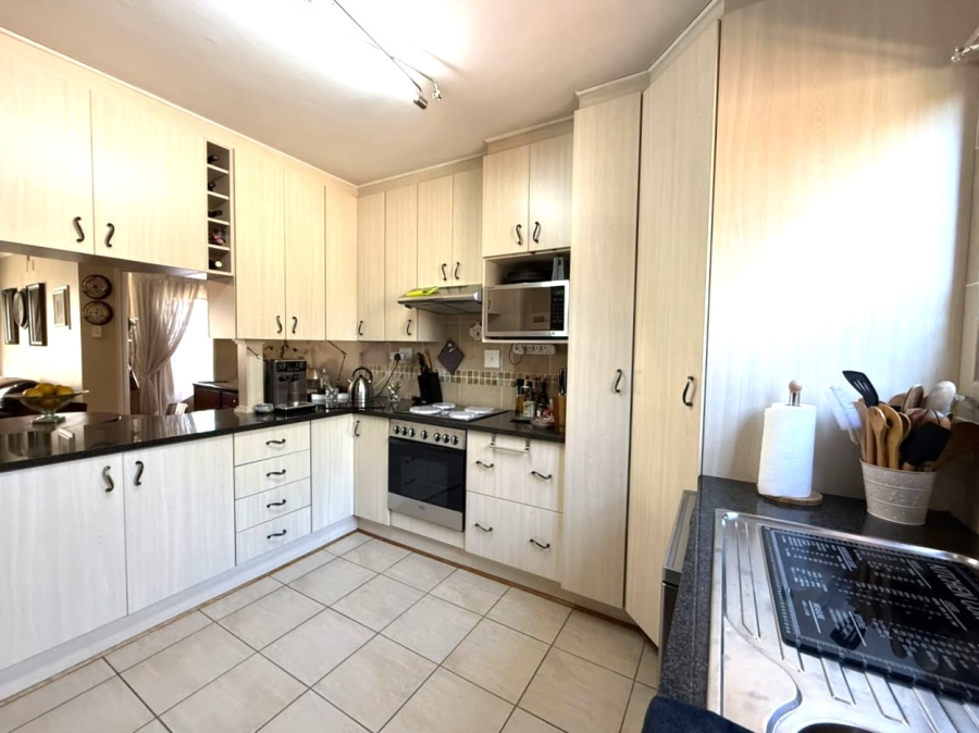 3 Bedroom Property for Sale in Universitas Free State